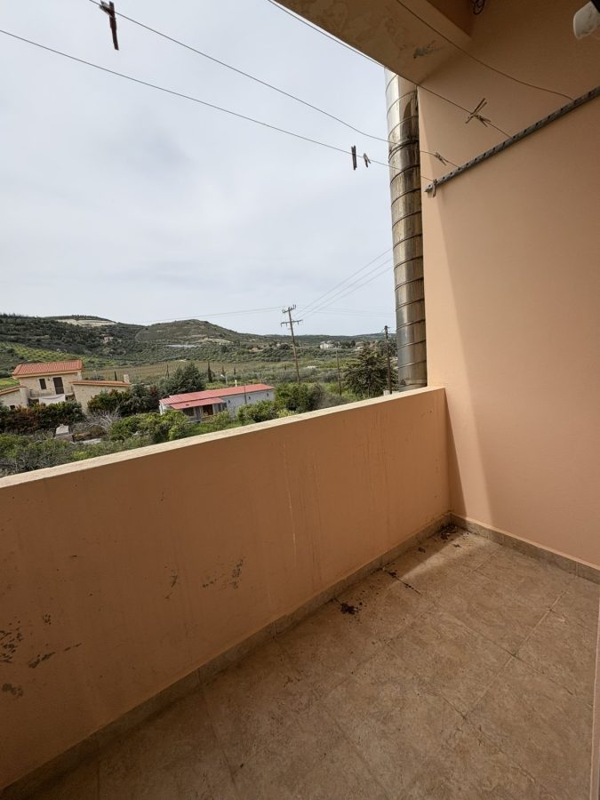 Spacious 3-Bedroom House with Garden & Mountain Views near Heraklion photo 6